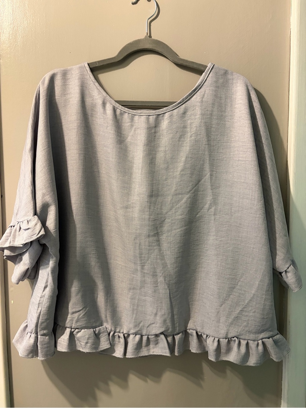 SHEIN Light Gray Ruffle Trim Women's Blouse